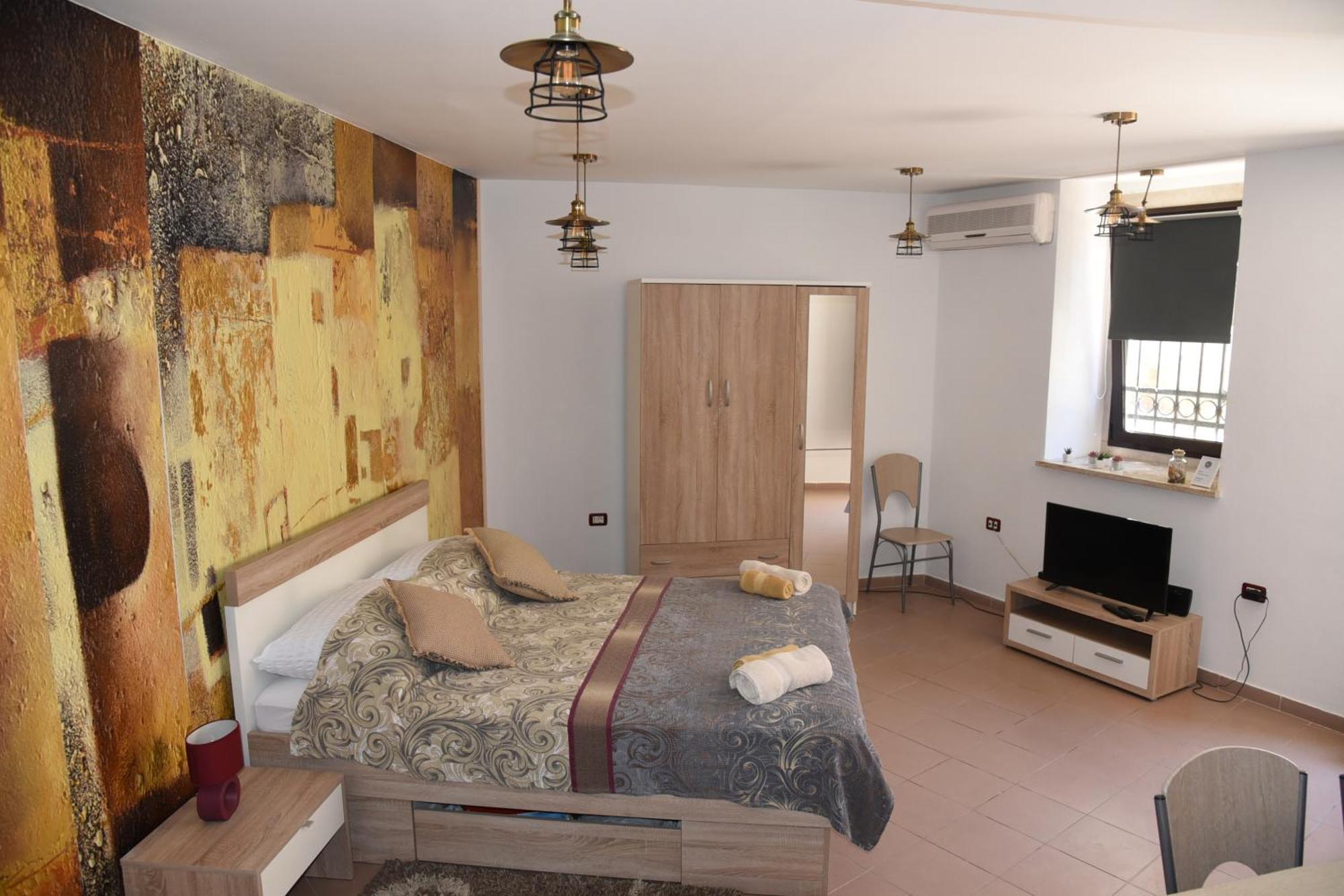 Central Apartments Circolo โรวีน ภายนอก รูปภาพ